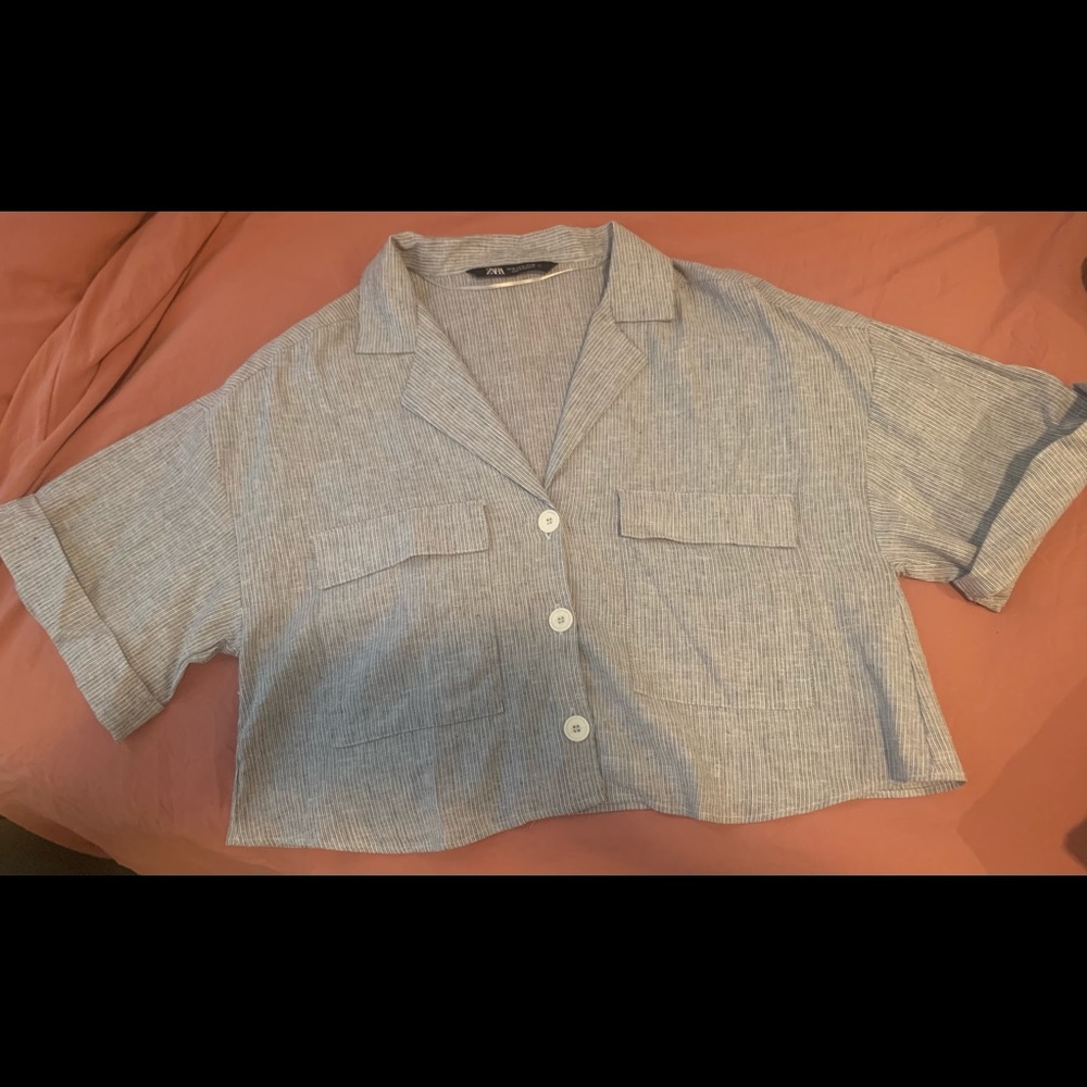 NWOT ZARA CROP TOP
